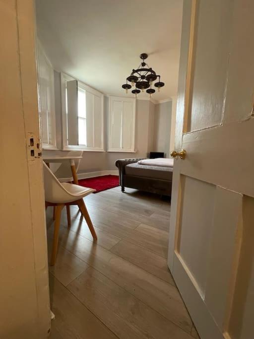 The Vault - Cosy Apartment In Central Hove / Brighton Екстер'єр фото